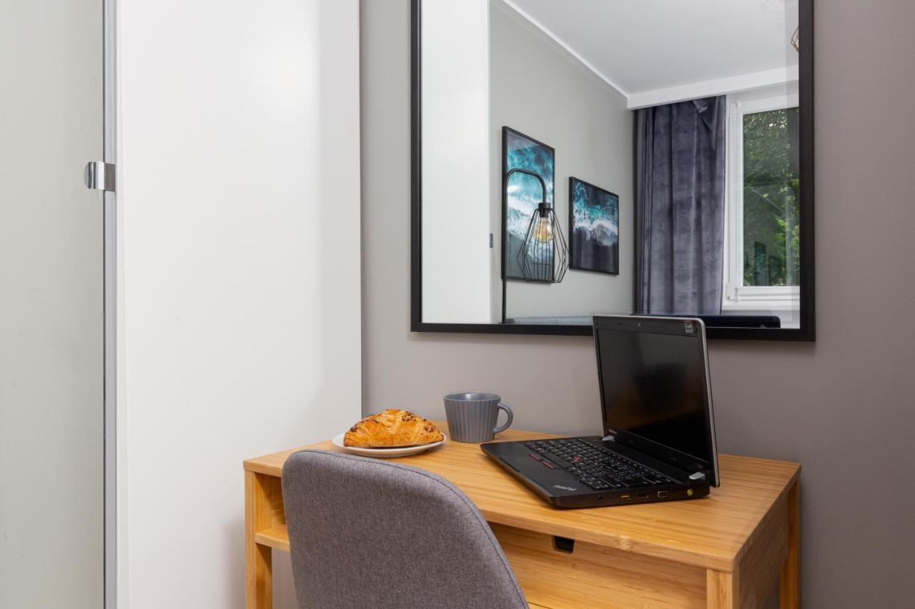 Beautiful Two-Bedroom Apartment Warsaw Bielany By Noclegi Renters Buitenkant foto