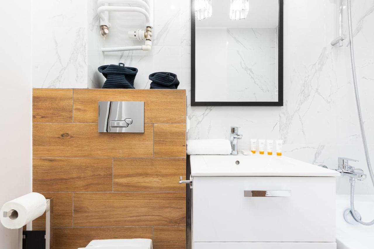 Beautiful Two-Bedroom Apartment Warsaw Bielany By Noclegi Renters Buitenkant foto