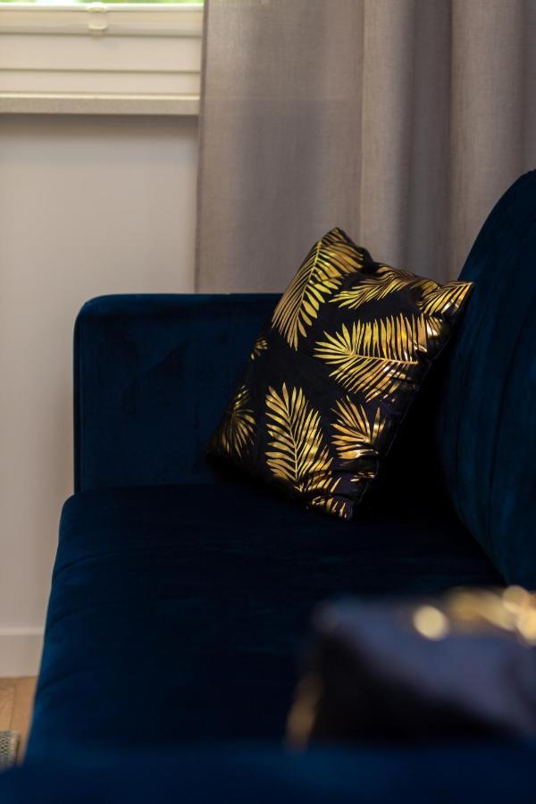 Beautiful Two-Bedroom Apartment Warsaw Bielany By Noclegi Renters Buitenkant foto